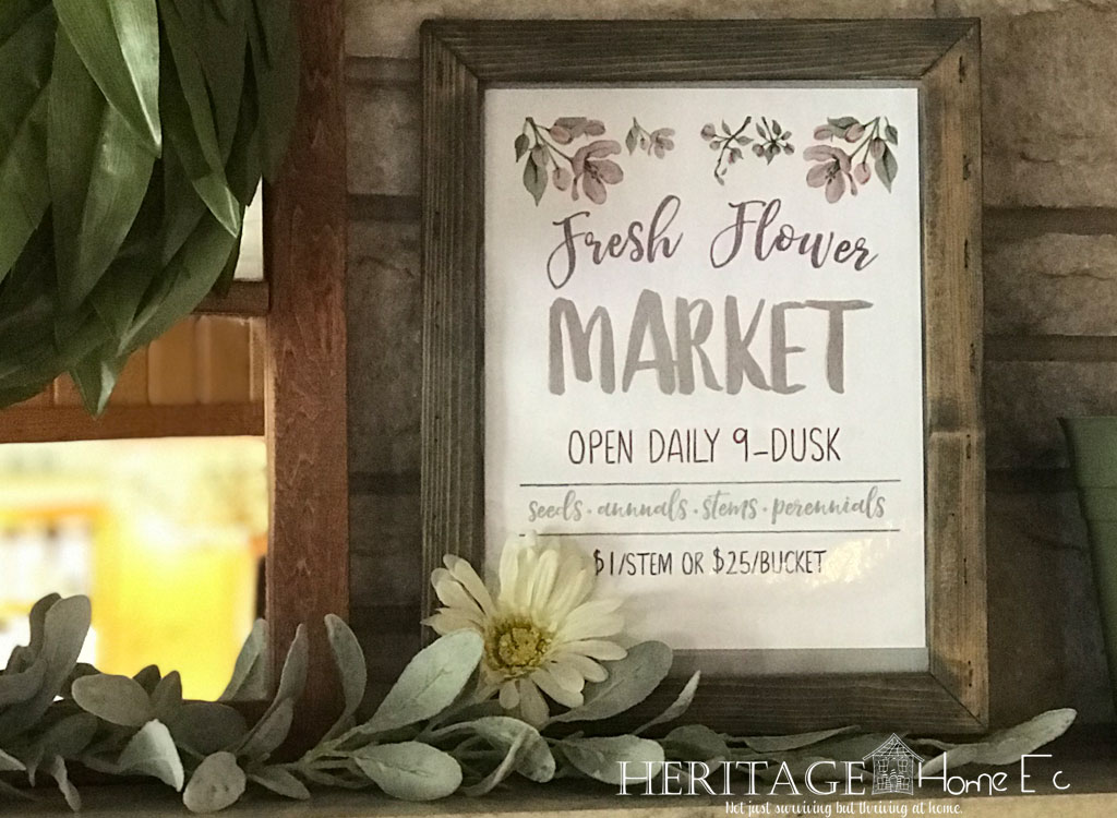 How to Make Printables without a Color Printer- Heritage Home Ec Love printables? Let me show you how to still get all of the joy of those gorgeous printables without having a color printer. | Home Economics | Homemaking | Home Decor | DIY | Printables |